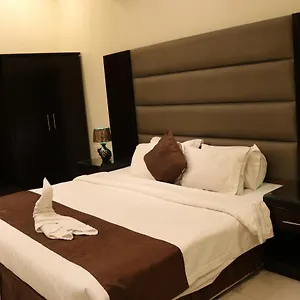 فندق Manazel Maali Suites أجنحة معالي الرياض